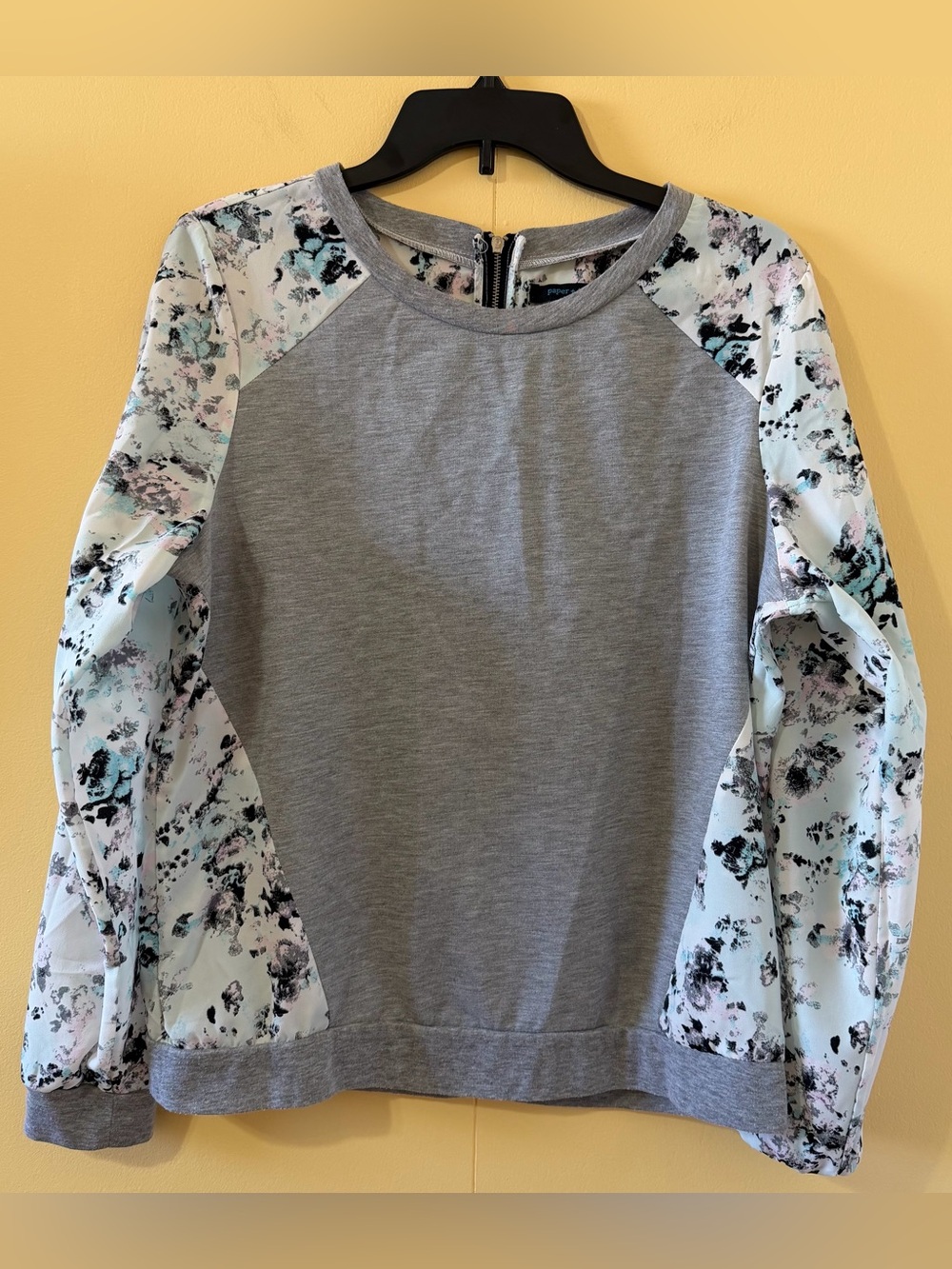 PAPER + TEE MIXED MEDIA FLORAL BLOUSE LONG SLEEVE LARGE